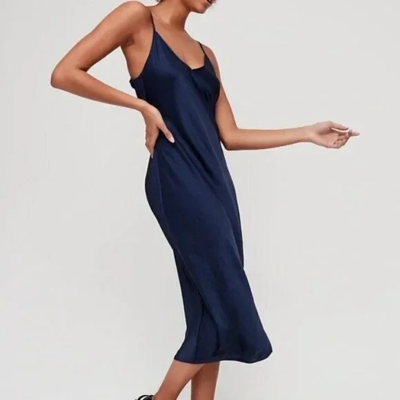 Aritzia Wilfred Only Slit Slip Midi Dress Classic Navy Blue Size XS - Picture 3 of 11